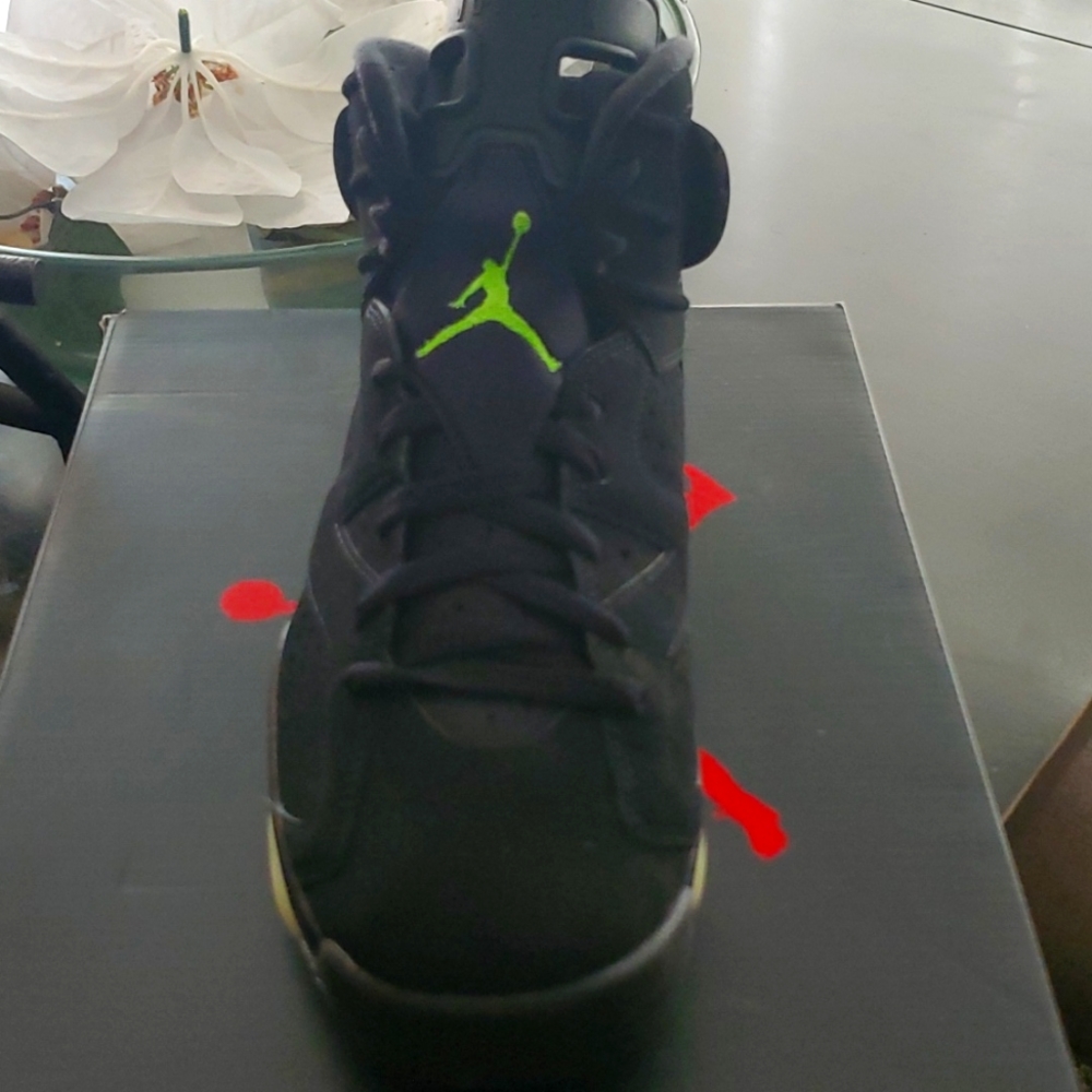 Basketball Sneaker